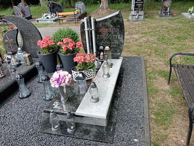 Grób Stanisław Kołodziej