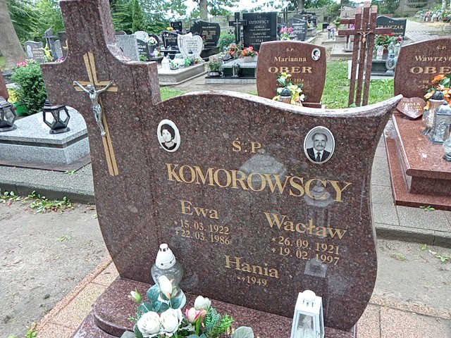 Grób Wacław Komorowski